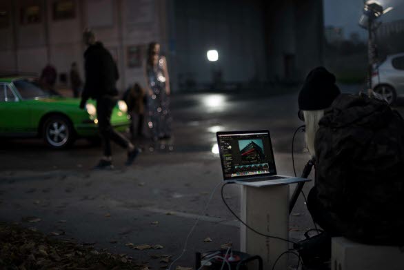 Emma Svensson har fotograferat Porsche 911-modeller från 1964 fram till dagens modell.