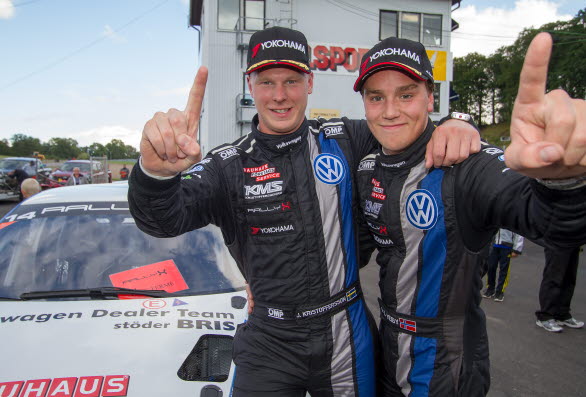 Johan och Ole Christian efter dubbelsegern på Ring Knutstorp.