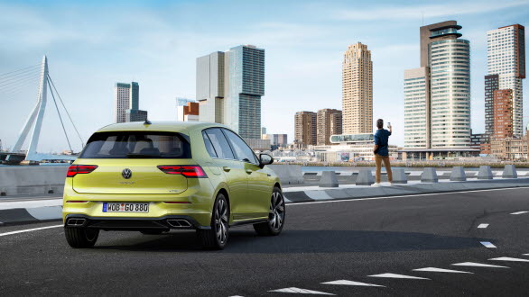 Nya Golf i R-Line-utförande.