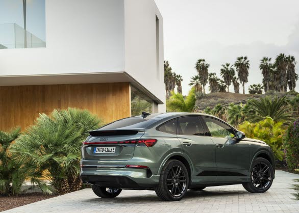 Säljstart för Nya uppdaterade Audi Q4 e-tron och Q4 Sportback e-tron