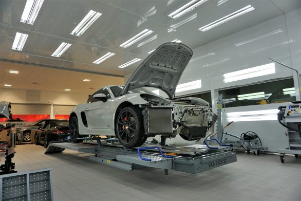 Skadecenter hos Porsche Center Göteborg
