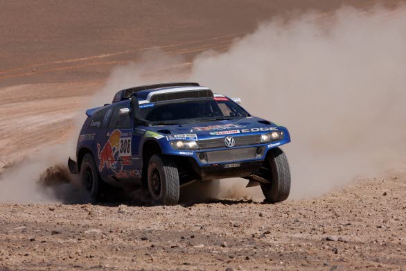 I Dakar-rallyt teamet tog Volkswagen Motorsport ett hattrick av segrar med Race Touareg från 2009 till 2011.