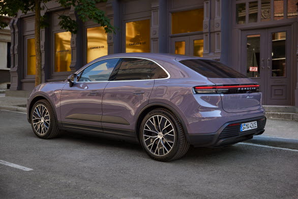 Nya helt elektriska Macan 4