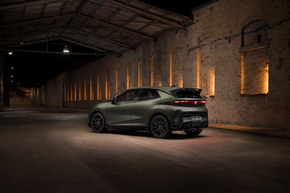 CUPRA Raval VZ CUSTOM CUPRA by ABT, ännu vassare linjer, ännu mer sportig framtoning.