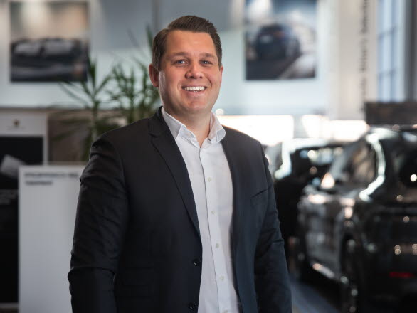 – Ett besök hos Porsche Center Linköping ska erbjuda våra befintliga kunder och de som drömmer om att äga en Porsche en unik upplevelse, säger Rickard Magnusson, VD, Hedin Performance Cars.