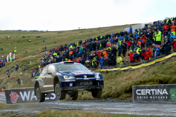 Sébastien Ogier tog inga risker på slutet.