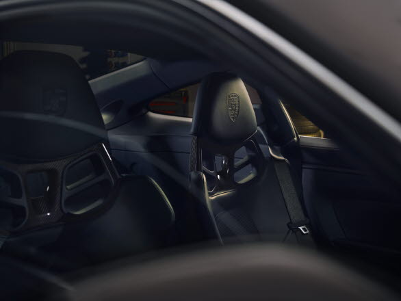 Porsche 911 GT3 med Touring-paket - här utrustad med skalstolar