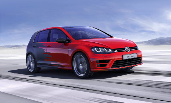 Nästa revolutionära steg, som Volkswagen presenterar i konceptbilen Golf R Touch i Las Vegas, innebär att infotainmentsystemet kan känna och förstå handrörelser via en 3D-kamera kombinerat med kraftfulla datorer som resulterar i ett gränssnitt av en helt ny generation. 
