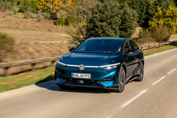 Eldrivna ID.7 får toppbetyg av tyska bilägarorganisationen ADAC.