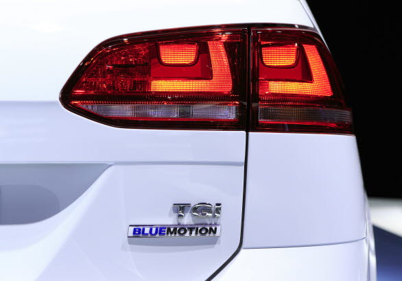 Gasdrift är en av grundpelarna i Volkswagens strategi för drivlinor och bränslen. Kunder som väljer en gasbil från Volkswagen behöver inte kompromissa med varken körglädje, komfort, säkerhet eller underhållning. Förkortningen TGI avser Volkswagens gasdrivna modeller som baseras på den nya modulära plattformen MQB.