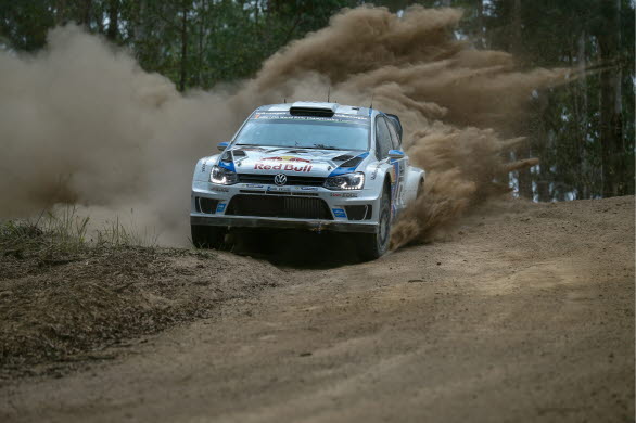 Sébastien Ogier på väg mot segern i Rally Australia.