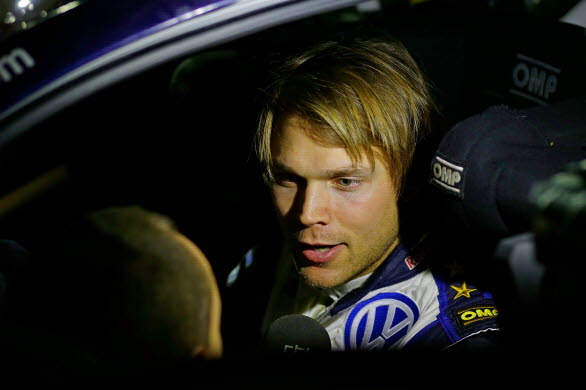 Andreas Mikkelsen kör fjolårsbilen men det hindrade honom inte att ta bronsplatsen.