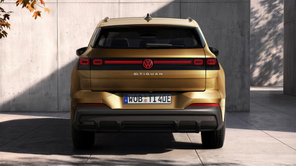 I Sverige erbjuds ID. Tiguan i tre utrustningsversioner: Life, Style (bilden) och R-Line (senare säljstart), där varje utrustningsversion skapar sin egen prägel.