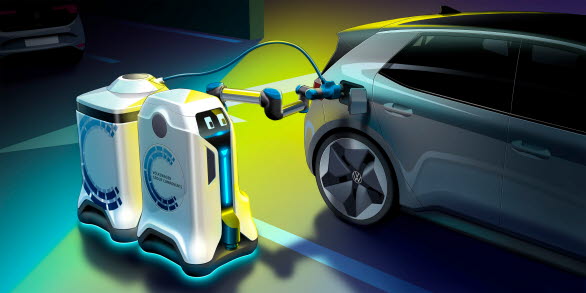 Roboten drar på ett släp med en mobil energilagringsenhet, kör fram till bilen och kopplar samman dem.