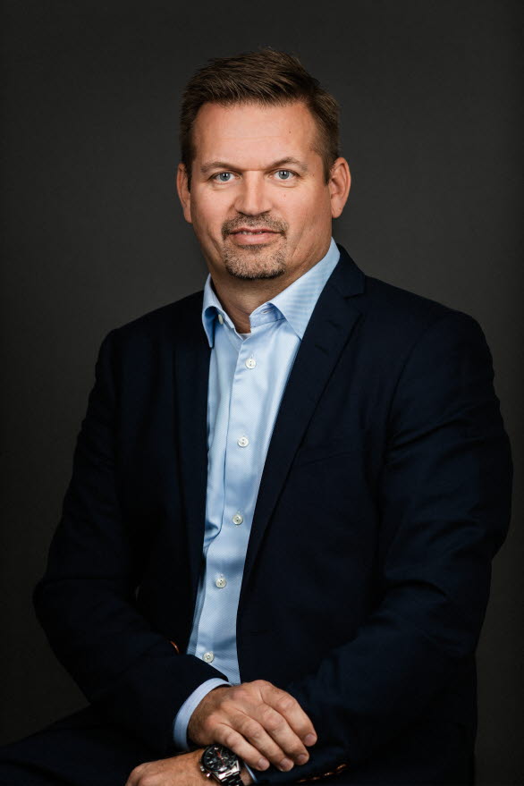 – Porsche och TAG Heuer har långa och starka vänskapsband med en djup ömsesidig respekt, säger Raine Wermelin, Direktör, Porsche Sverige. Därför är vi glada och stolta att inleda ett samarbete där parterna gemensamt ser en stor potential för utveckling under många år framöver.