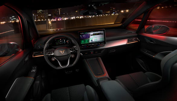Den uttrycksfulla designen fortsätter även interiört hos CUPRA Born VZ.