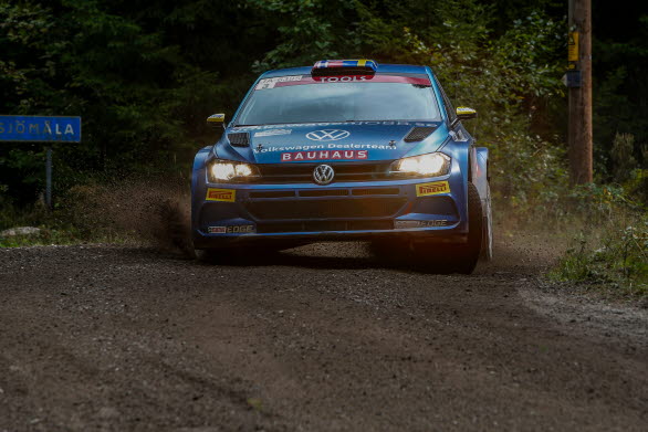 Johan Kristoffersson hade bra fart på sin Polo, särskilt under de sista sträckorna i Rally Blekinge.