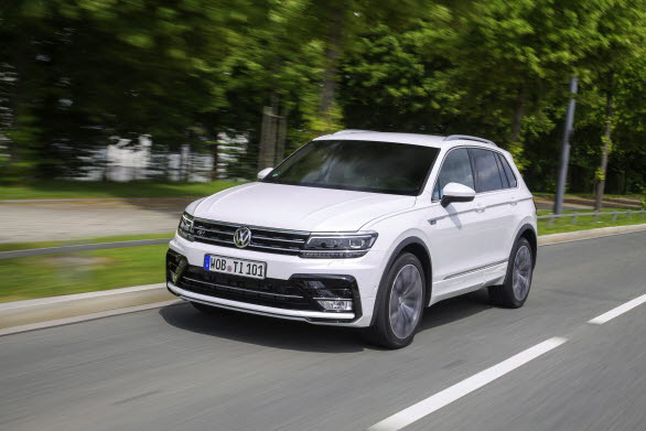 Tiguan kommer som laddhybrid. Bilden visar en Tiguan R-Line.