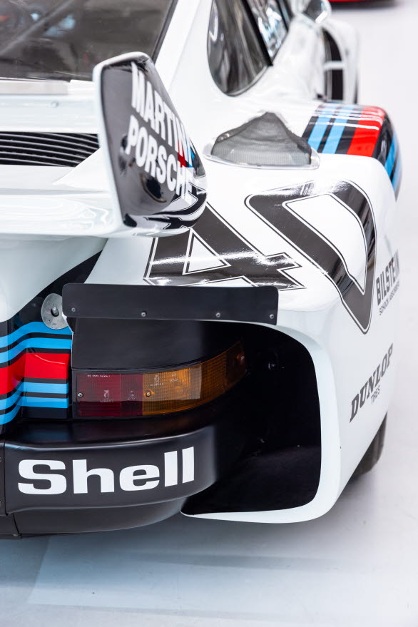 "Porsche Heritage Moments” förenar för första gången fem varianter av 935.