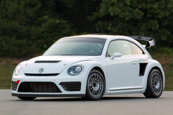 Teamet Volkswagen Andretti Rallycross driver två bilar i den amerikanska rallycross-serien Global Rallycross Championship. Inför den tredje deltävlingen avtäckte teamet sin nya rallycrossbil Beetle GRC.  