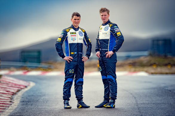 Anton Marklund och Johan Kristoffersson är förarna i den pågående satsningen i rallycross-VM. Det svenska teamet heter Volkswagen RX Sweden.