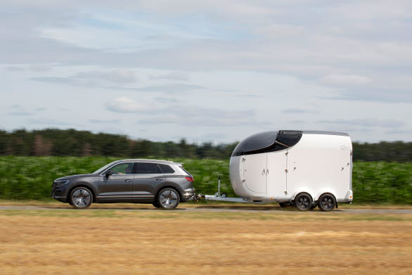 Touareg är en utmärkt dragbil med en maximal släpvagnsvikt på upp till 3,5 ton,