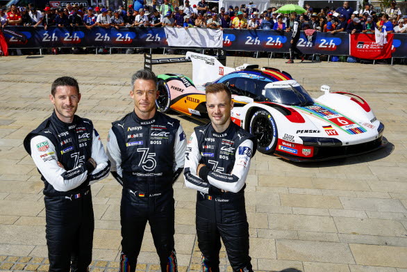 Porsche Penske Motorsport (#6) Kevin Estre (F), Andre Lotterer (D), Laurens Vanthoor (B) (vä-hö)