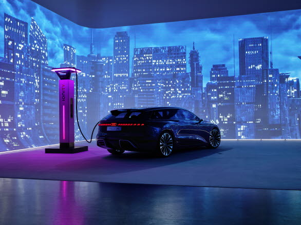 Eldrivna Audi A6 Avant e-tron concept
