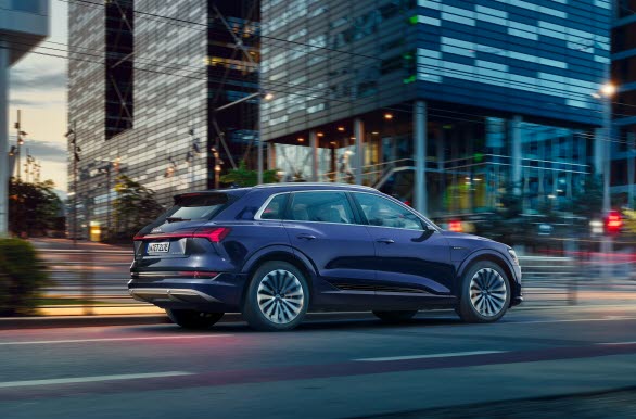 Elbilen Audi e-tron - mest sålda elsuven i sitt segment 2019
