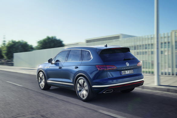 Volkswagen introducerar ett nytt högteknologiskt flaggskepp med den tredje generationens Touareg.