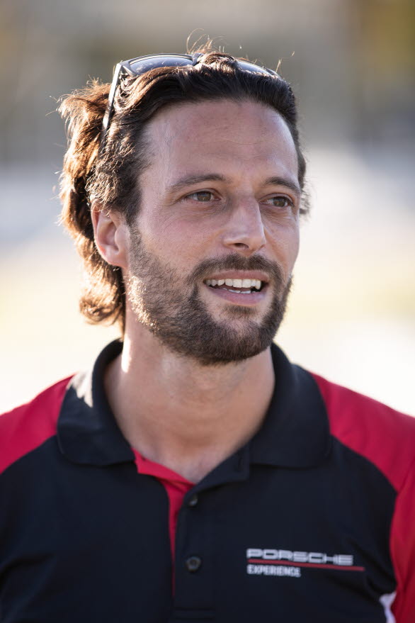 Dennis Retera - chefsinstruktör vid Porsche Experience Centre Hockenheimring och världsrekordhållare i helelektrisk drifting