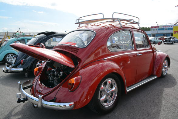 Cirka 2 000 Volkswagen-bilar av alla årsmodeller väntas komma till årets Bug Run, 8-10 juni.