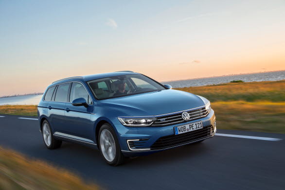 − Extra glädjande är att vi genom vår fina orderingång på Passat GTE kommer att bidra till att andelen bilar som kan gå på el ökar i Sverige, säger Sten Forsberg, chef Volkswagen Sverige.