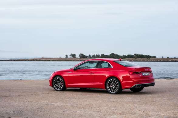 Audi S5 Coupe