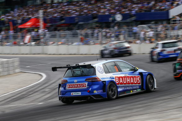 Fredrik Blomstedt plockade två nya fjärdeplatser.