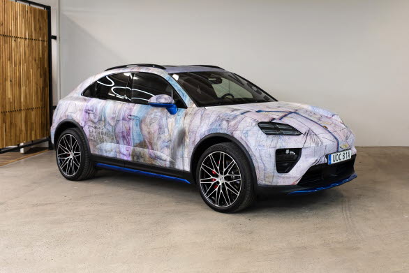 Porsche Macan Art Car