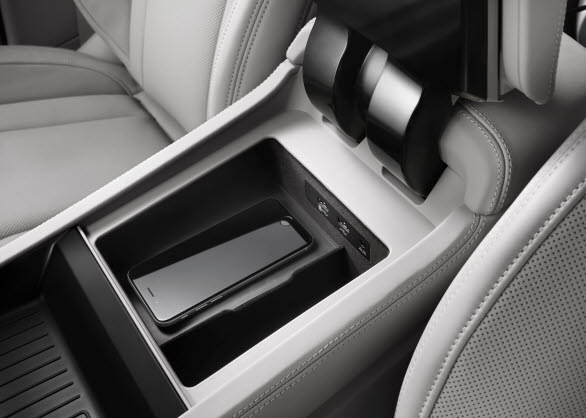 Audi phone box med induktiv laddning