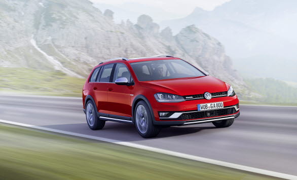 Golf Alltrack lanseras på den svenska marknaden i maj, men är redan nu prissatt och beställningsbar hos Volkswagens återförsäljare.  