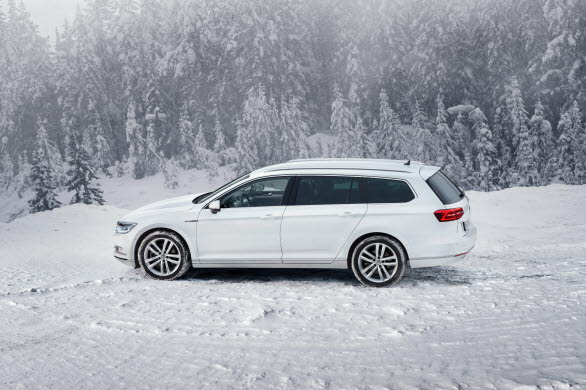 Nya Passat har fått en smakstart på den svenska marknaden med en rekordartad förförsäljning och flera testvinster och utmärkelser. Nu sker nästa steg i lanseringen med premiär av en förväntad tjänstebilsfavorit: TDI-versionen med 190 hk, 4MOTION fyrhjulsdrift och DSG-växellåda.