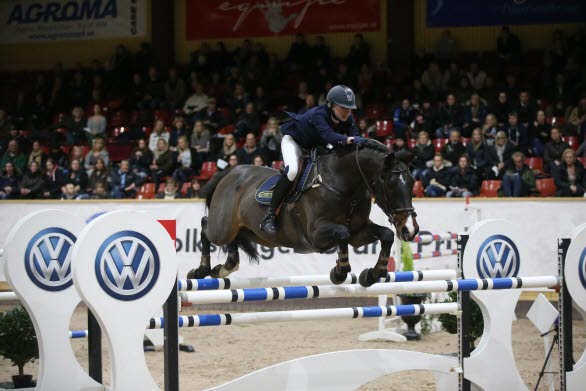 22-åriga Evelina Tovek från Ätran i Halland är en av de unga talangfulla ryttarna inom svensk ridsport som blivit uttagna till Sweden International Horse Show. (Foto: Roland Thunholm)