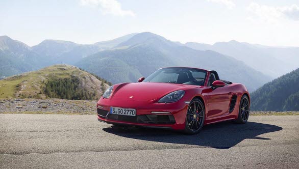 Tonade Bi-Xenon-ljus typisk GTS-detalj.