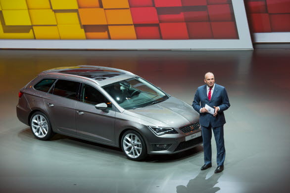 SEAT President Jürgen Stackmann presents the brand’s all new Leon ST at the Volkswagen Group media evening at Frankfurt Motorshow 2013