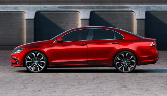 New Midsize Coupé har alla ingredienser som en coupé ska ha. Den låga (1 422 mm) och breda (1 838 mm) konceptbilen ger en låg visuell tyngdpunkt. Samtidigt bildar bilens korta överhäng fram, långa motorhuv, sluttande taklinje, korta baklucka, kraftfulla skuldror och distinkta sidolinjer en dynamisk silhuett. 
