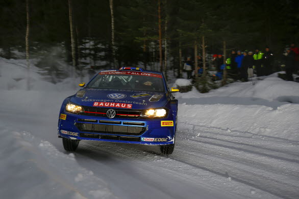 Johan Kristoffersson var snabbast i sprinttävlingen på Göransson Arena med sin Polo GTI R5