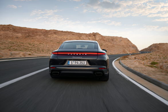 Nya Porsche Panamera 4