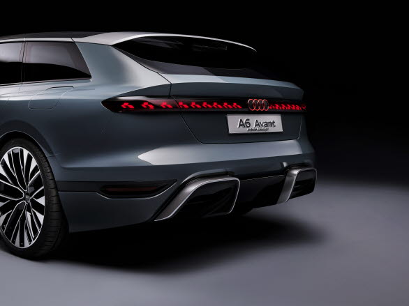 Eldrivna Audi A6 Avant e-tron concept