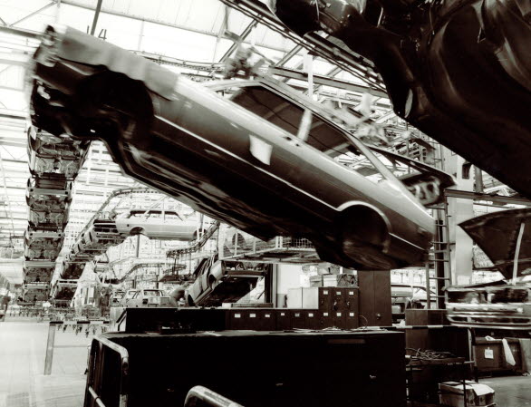 Produktion av Passat i fabriken i Emden 1978.