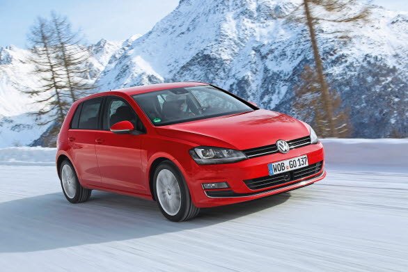För den nya versionen av Golf 4MOTION använder Volkswagen en permanent fyrhjulsdrivning med den femte generationens Haldex-koppling. Den blandade förbrukningen är från 4,5 liter diesel per 100 km (motsvarande 119 g CO2/km). 
