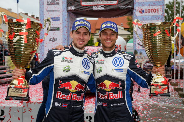  Andreas Mikkelsen vinner sitt andra WRC-rally och sitt första med Anders Jæger. 