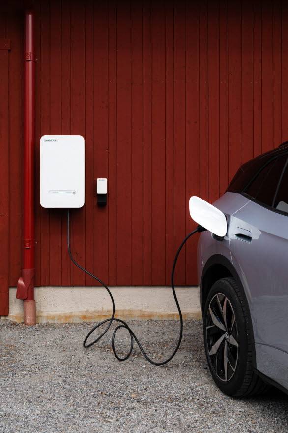 I Sverige har Svenska Kraftnät ett stort antal stödtjänster där batterierna i ID.-bilarna lämpar sig väl för att delta.